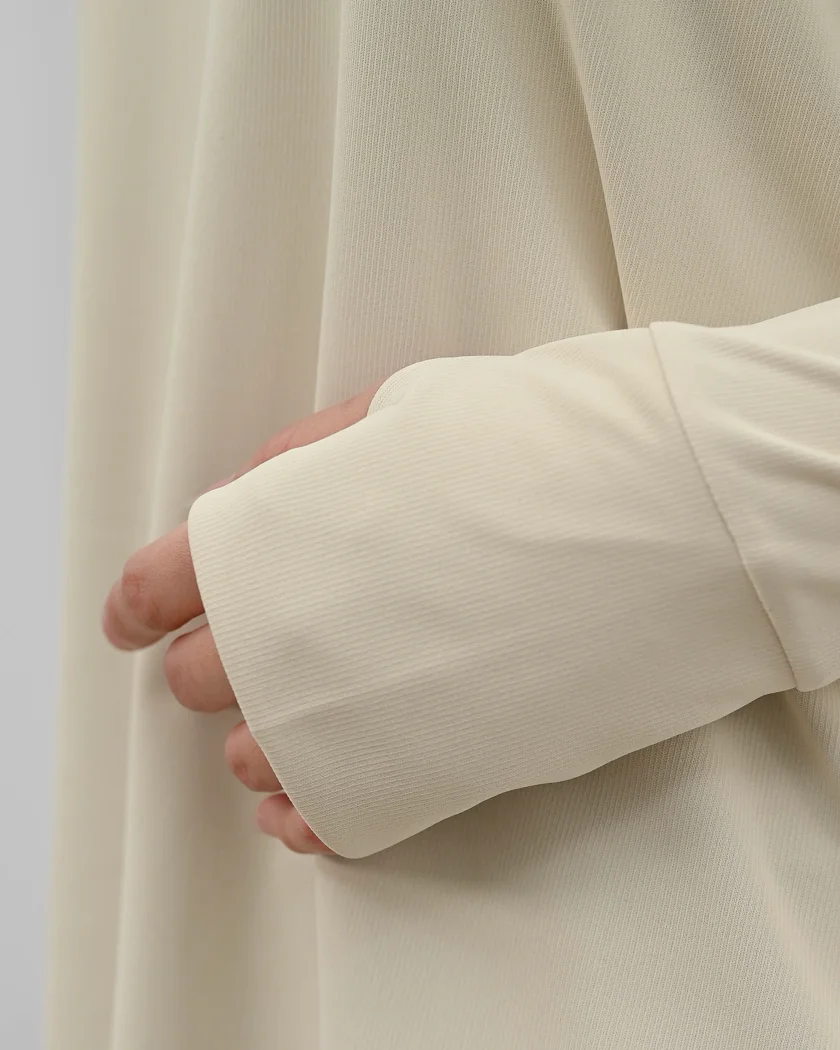 Aero Long Sleeve hand sleeve detail